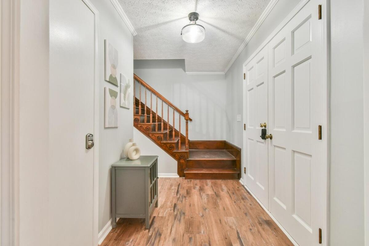 Cozy Home With Arcade, Ping Pong & Fenced Backyard Lawrenceville Luaran gambar