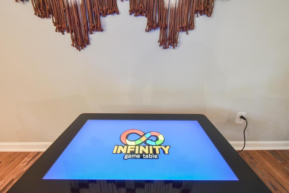 Cozy Home With Arcade, Ping Pong & Fenced Backyard Lawrenceville Luaran gambar
