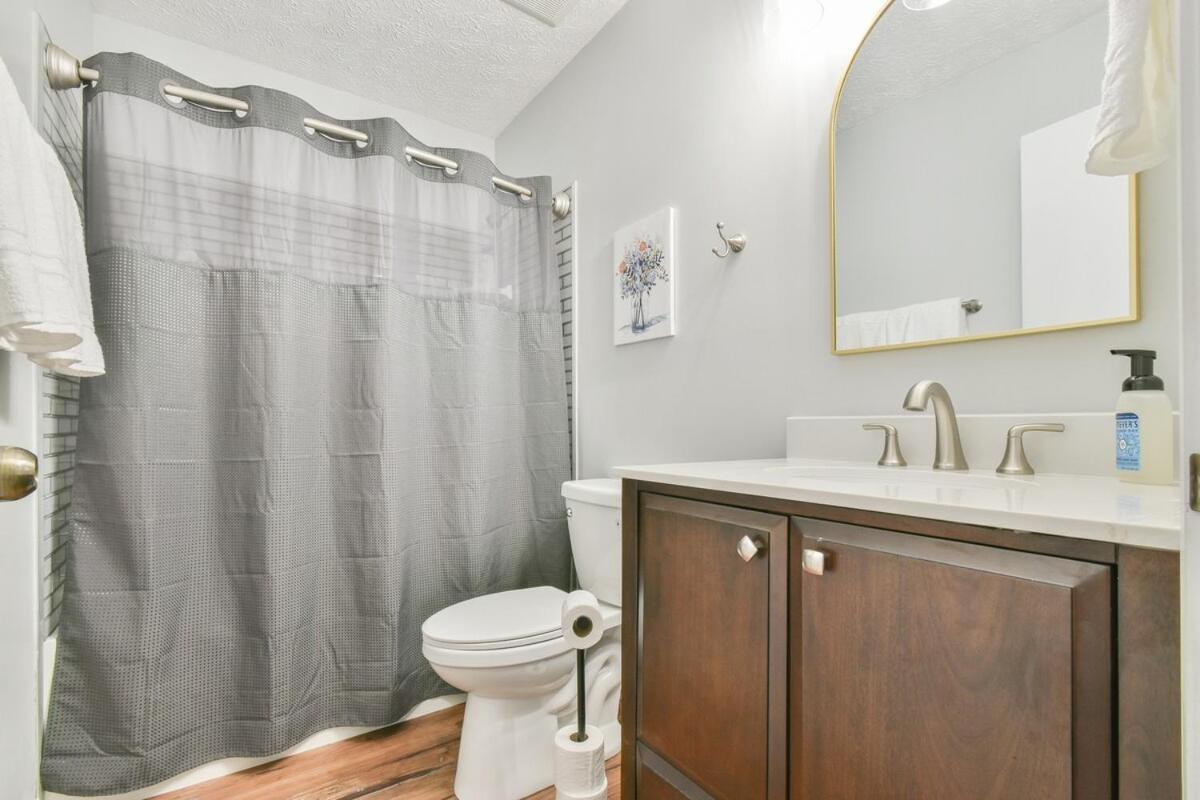 Cozy Home With Arcade, Ping Pong & Fenced Backyard Lawrenceville Luaran gambar